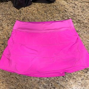Lululemon size 8 Pace Rival Mid Rise Skirt